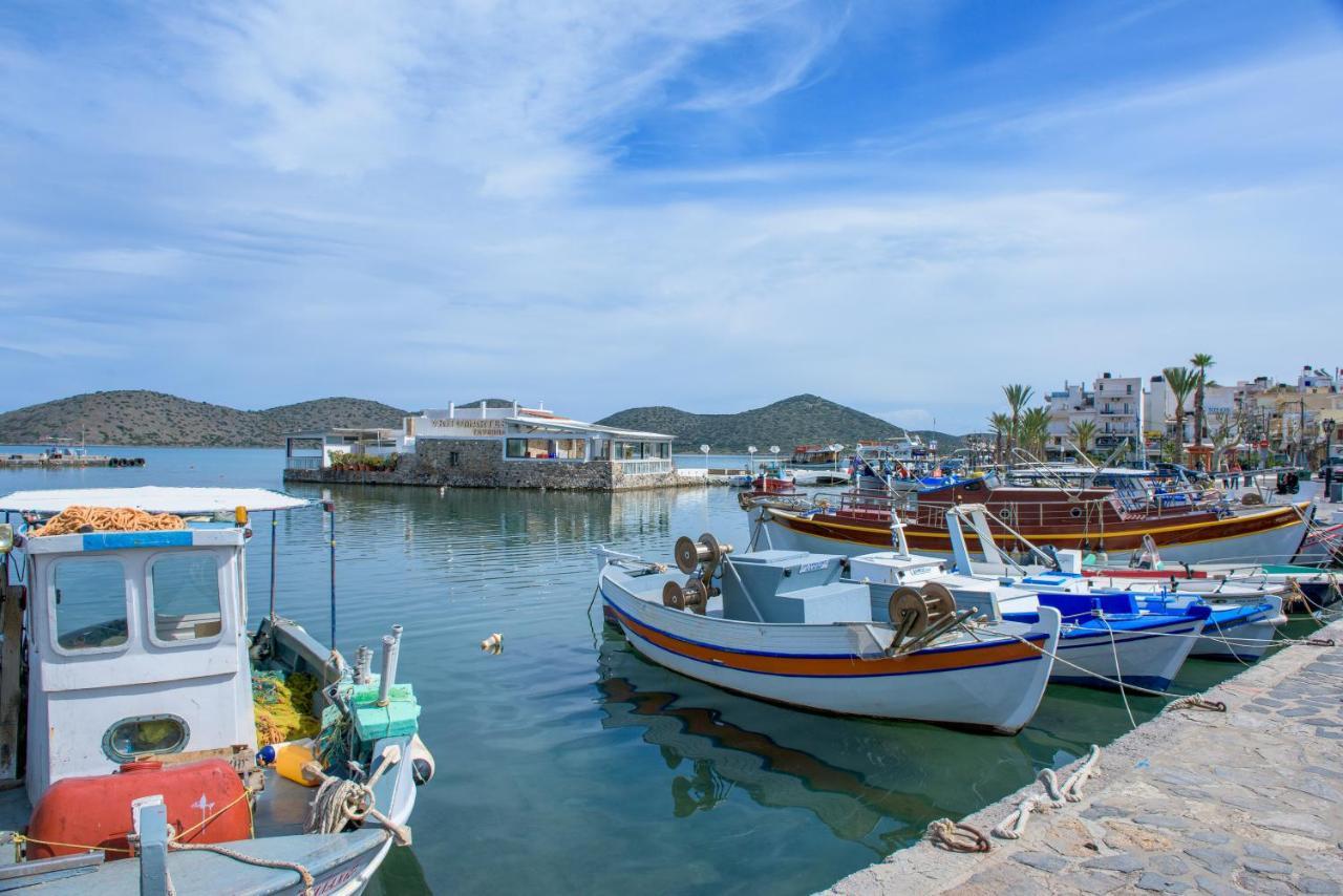 Elounda Square Home Bagian luar foto