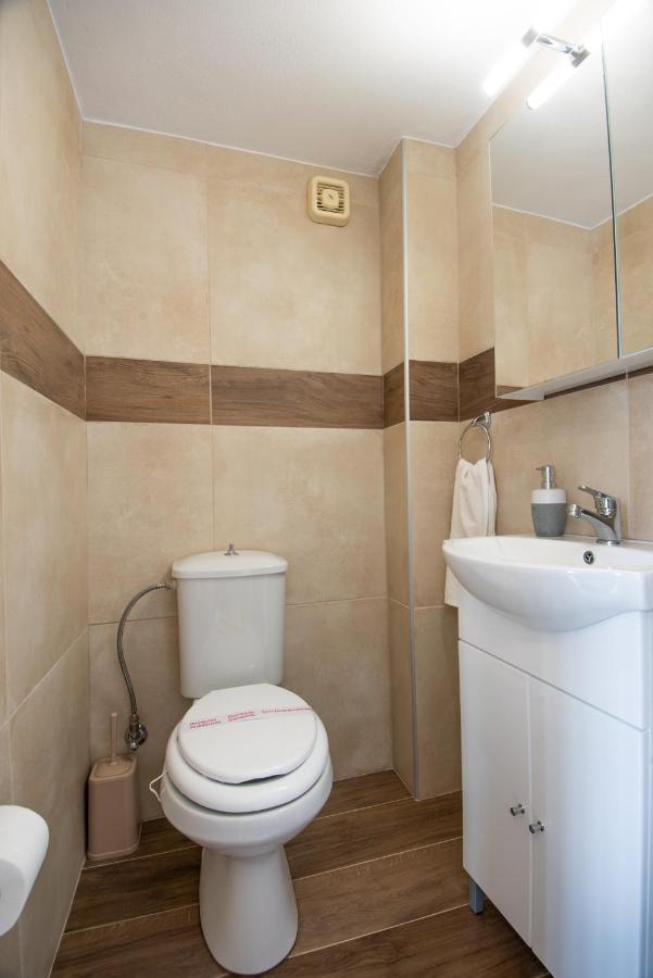 Elounda Square Home Bagian luar foto